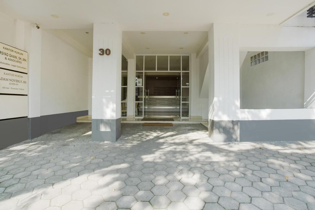 Gania Hotel Bandung Exterior photo