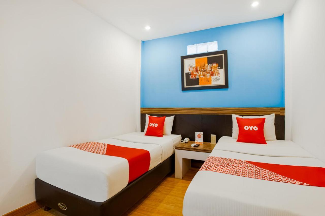 Gania Hotel Bandung Exterior photo